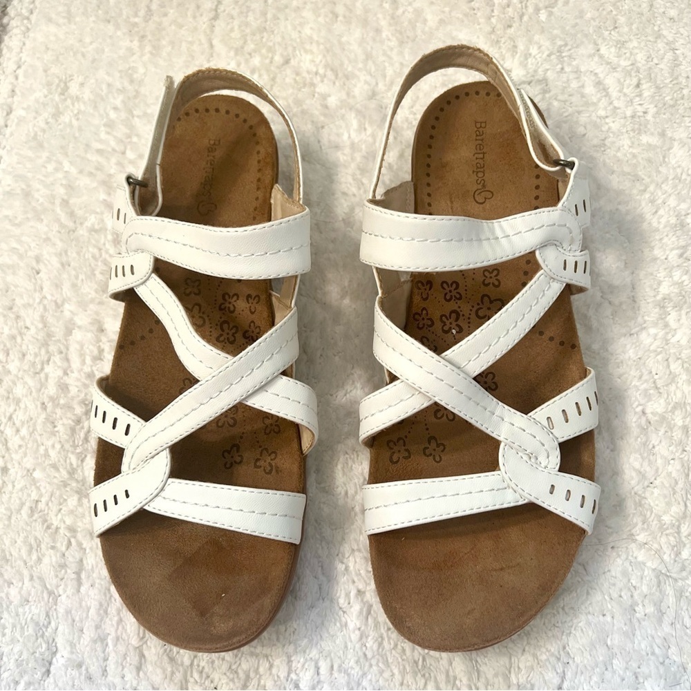 BareTraps Women's Jacey Fisherman Sandal white leather boho grandma comfort 9M